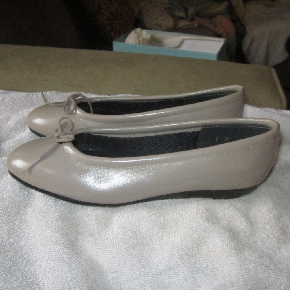 Taupe Tic Tac Toes Sz 7M